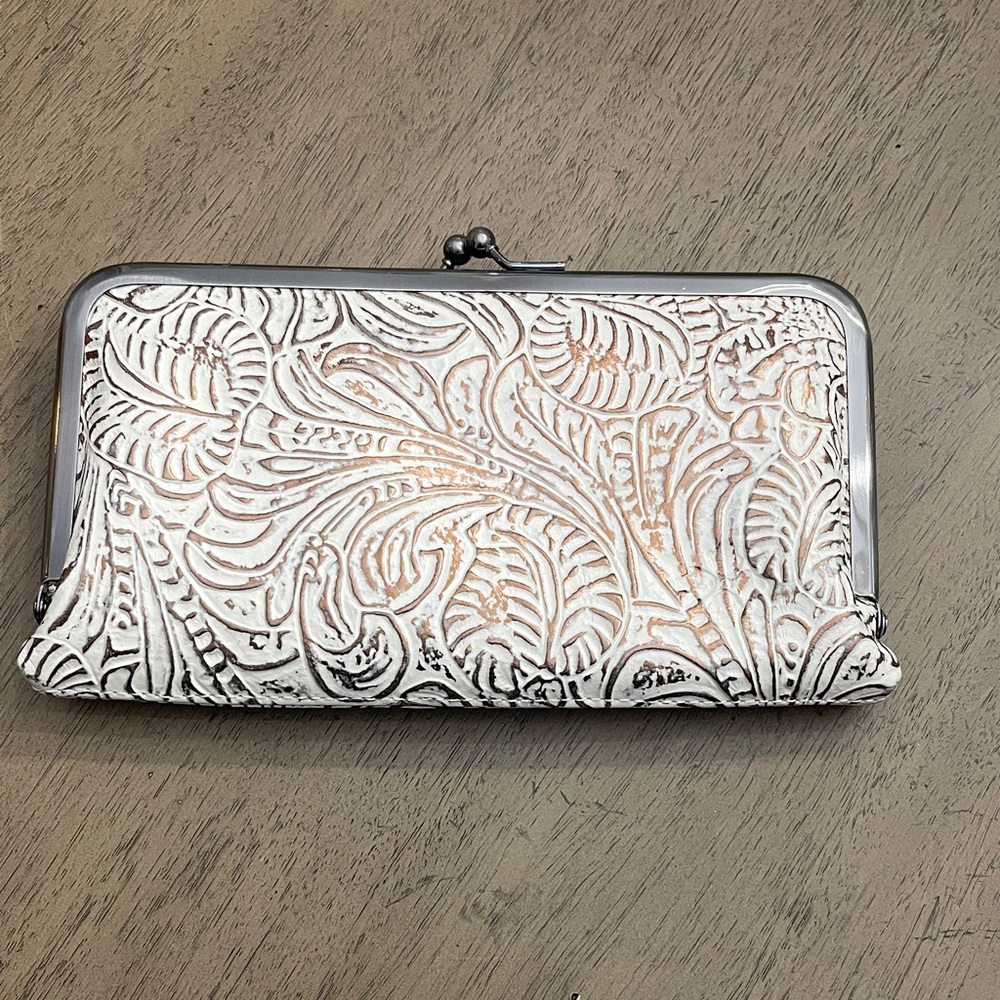 Patricia Nash White Embossed Wallet